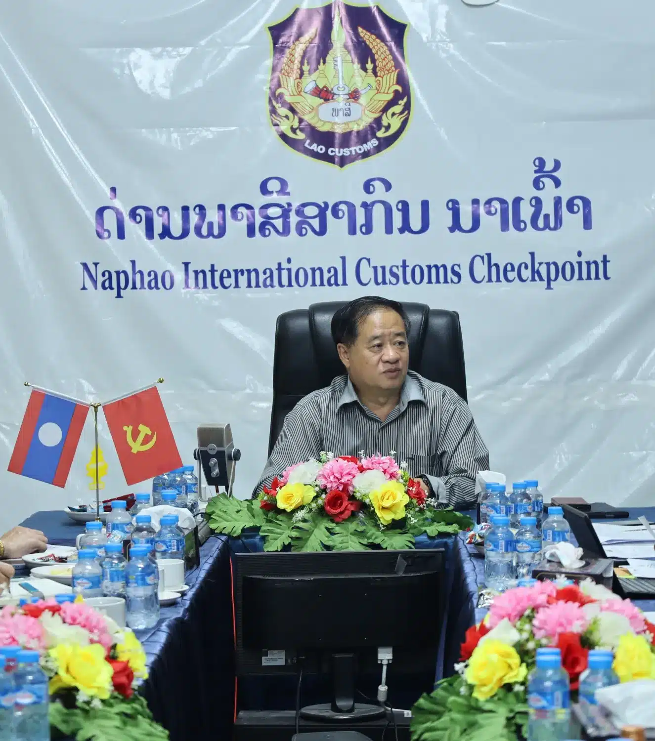 ຮອງປະທານ ( ກສຕສ ) ສະພາແຫ່ງຊາດ ພ້ອມຄະນະ ເຄື່ອນໄຫວຕິດຕາມ, ກວດກາ ແລະ ຊຸກຍູ້ວຽກງານ ທີ່ ດ່ານສາກົນນາເພົ້າ ເມືອງບົວລະພາ ແຂວງຄໍາມ່ວນ. 3