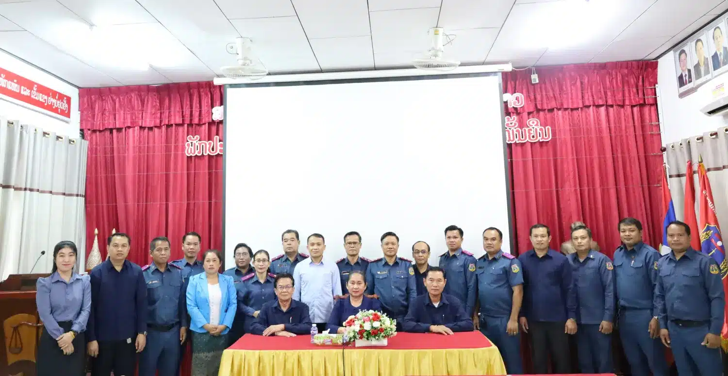 ຮອງປະທານສະພາປະຊາຊົນແຂວງຄໍາມ່ວນ ພ້ອມຄະນະ ເຄື່ອນໄຫວຕິດຕາມ, ກວດກາ ແລະ ຊຸກຍູ້ວຽກງານ ຢູ່ອົງການໄອຍະການປະຊາຊົນແຂວງຄໍາມ່ວນ. 13