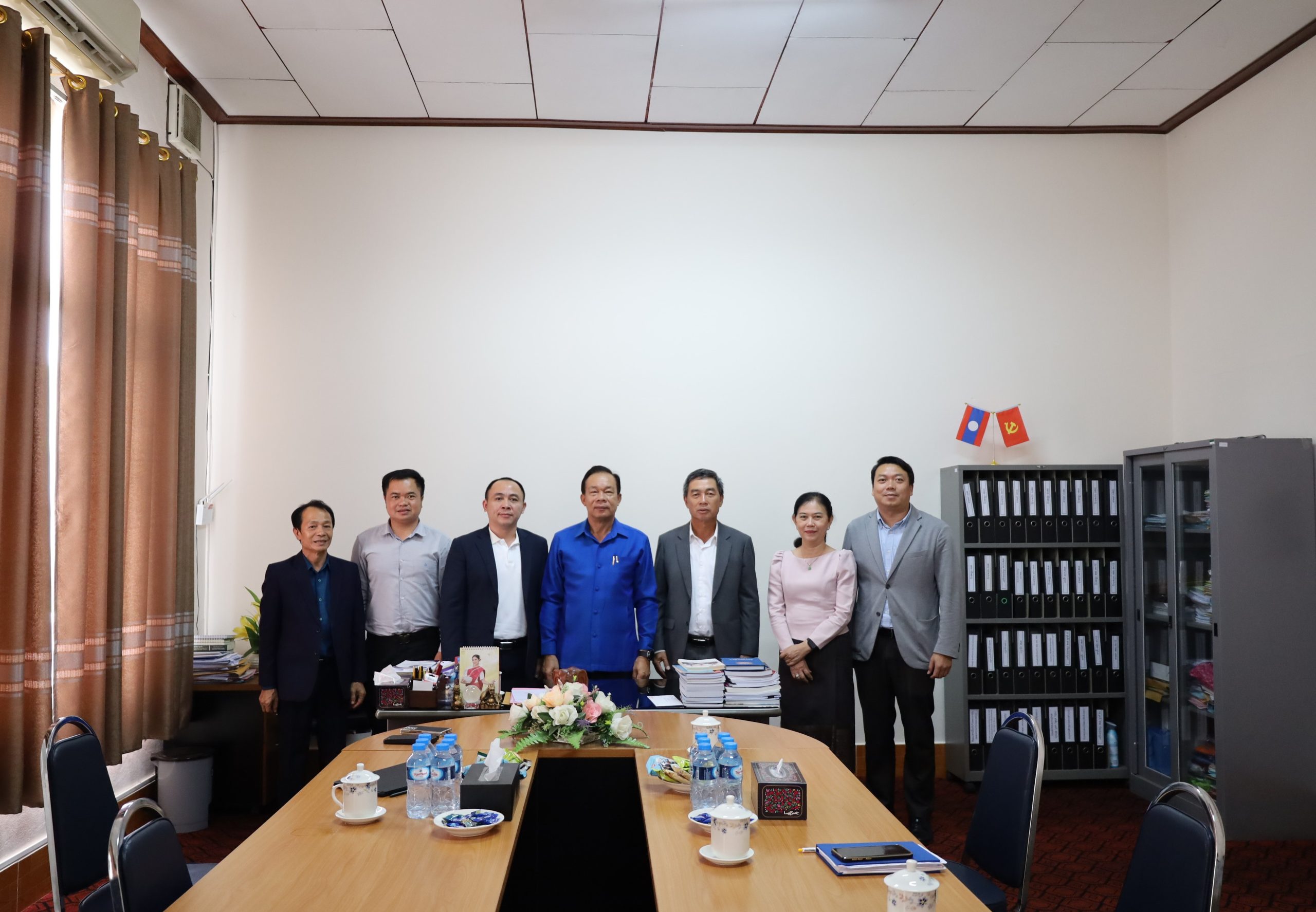 ຮອງເລຂາທິການສະພາແຫ່ງຊາດ ເຄື່ອນໄຫວວຽກງານ ຢູ່ ສະພາປະຊາຊົນແຂວງຄຳມ່ວນ. 1